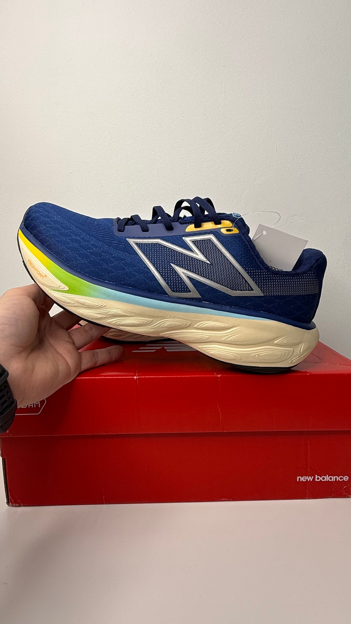 Tênis New Balance Fresh Foam X 1080 V14 - PRONTA ENTREGA