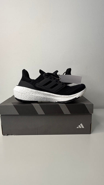 Tênis Adidas UltraBoost Light 23 - PRONTA ENTREGA