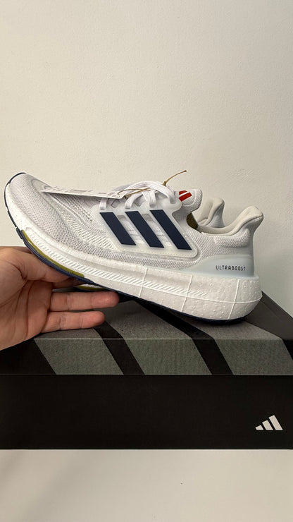 Tênis Adidas UltraBoost Light 23 - PRONTA ENTREGA