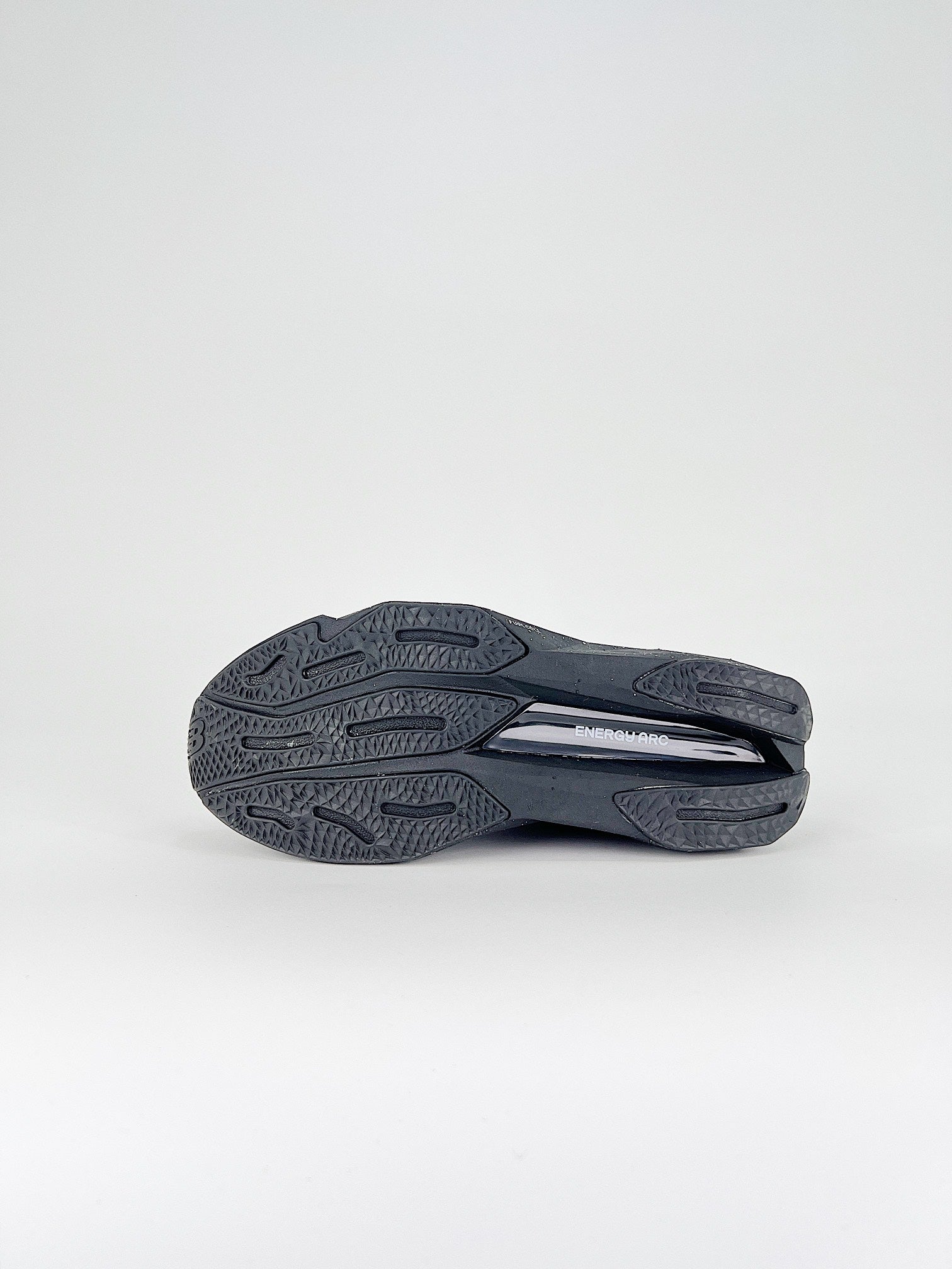 Tênis New Balance Fuelcell Supercomp Elite V4