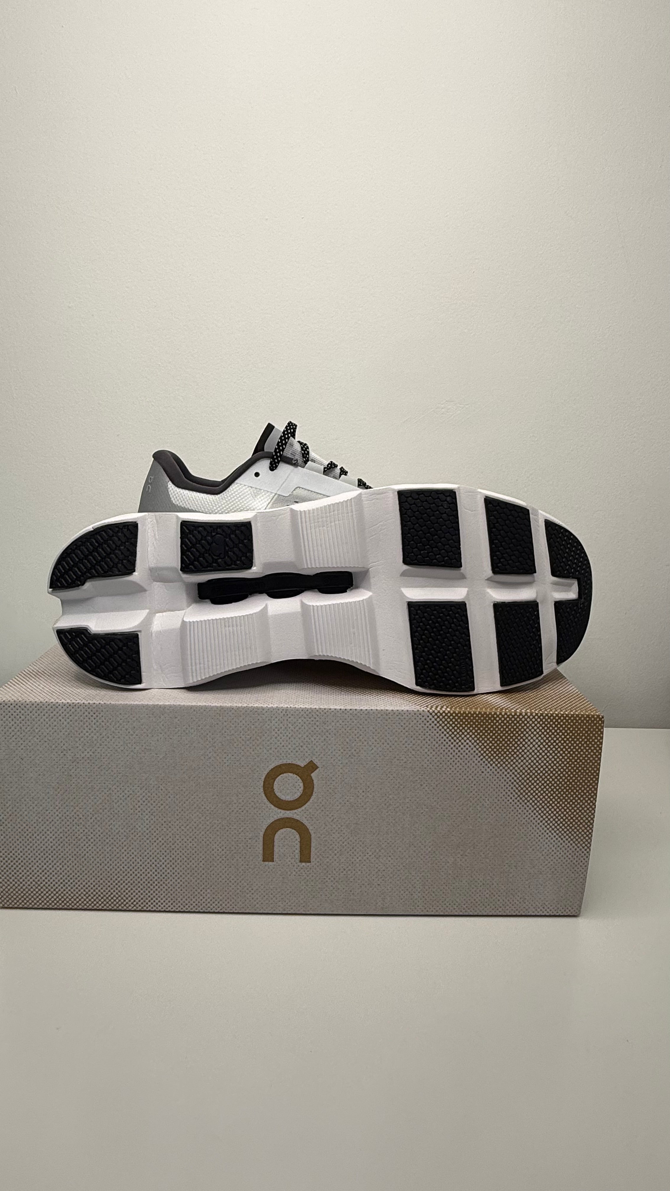 On Running Cloudmonster White - PRONTA ENTREGA