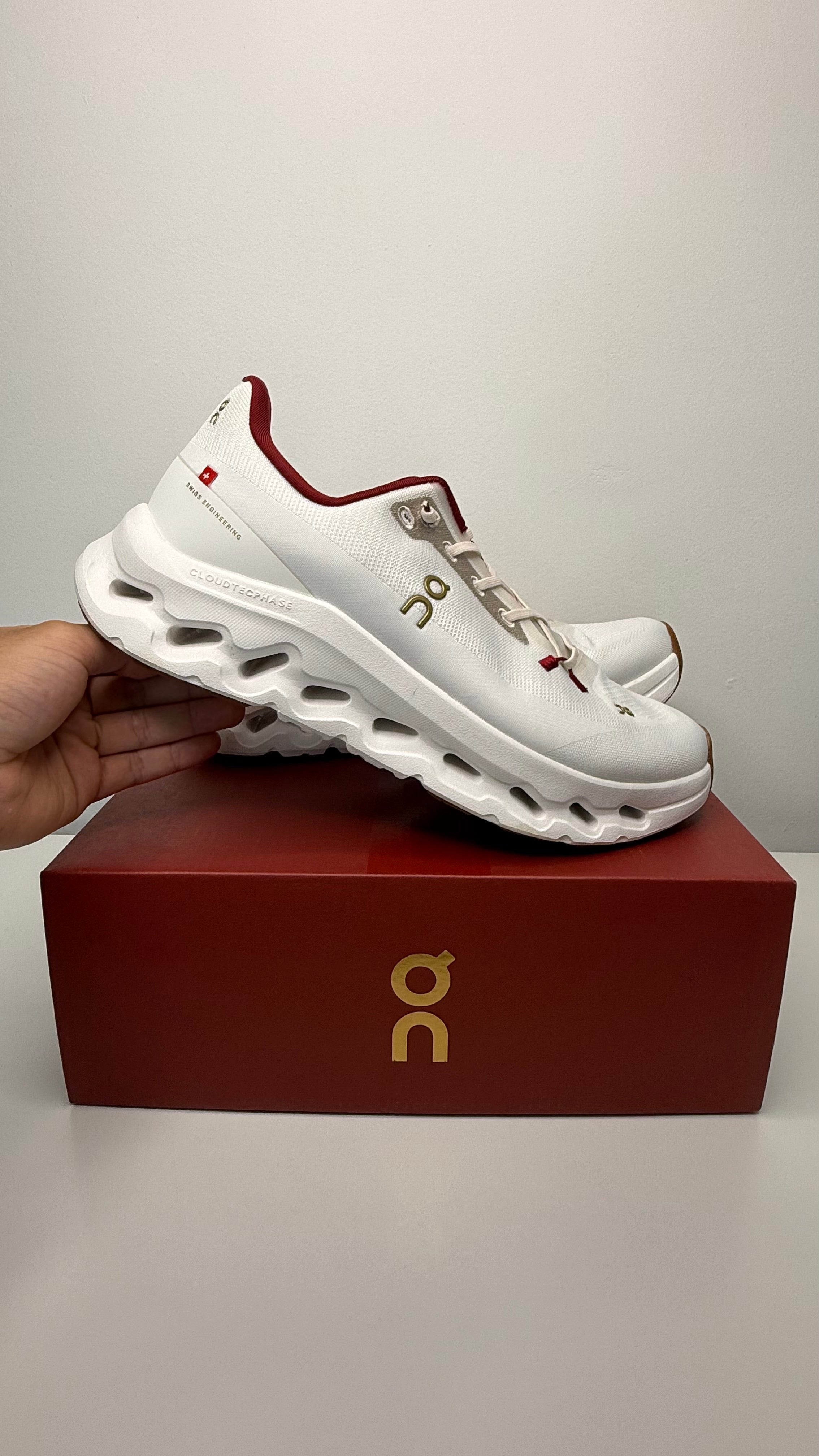 On Running Cloudtilt Pearl Ivory - PRONTA ENTREGA