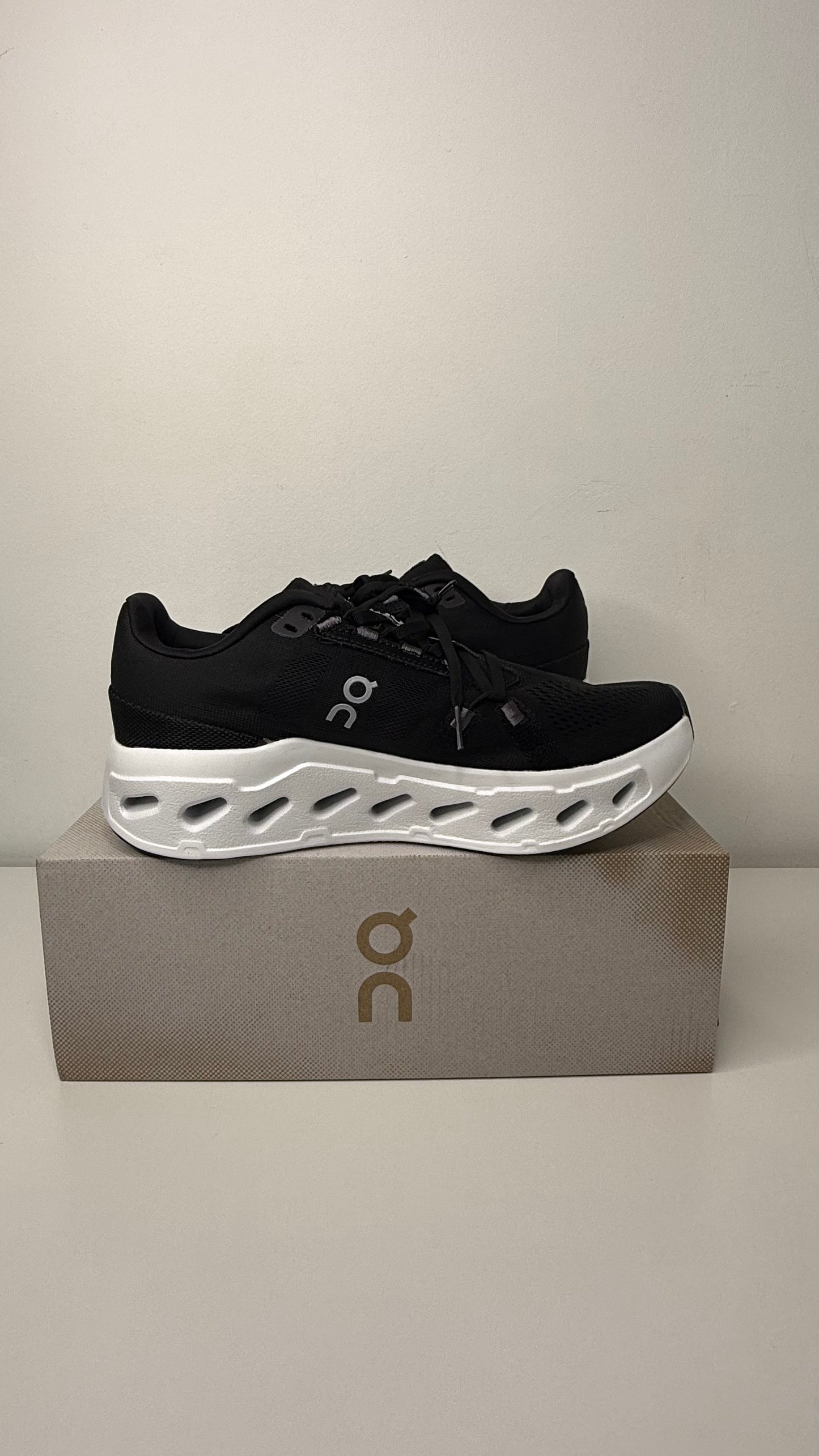 Tênis On Running Cloudeclipse - PRONTA ENTREGA