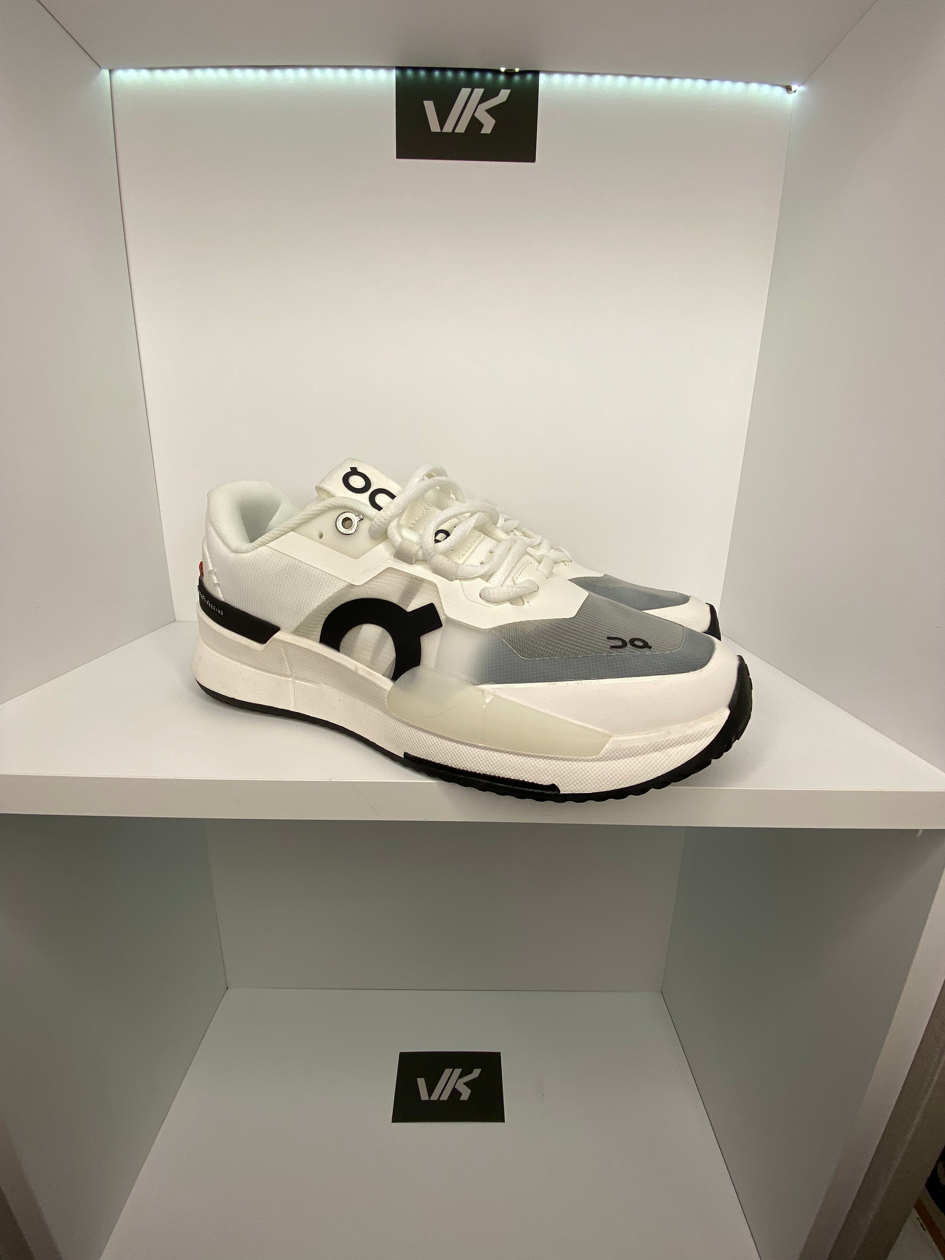 Tênis On The Roger Pro 2 White Black - PRONTA ENTREGA
