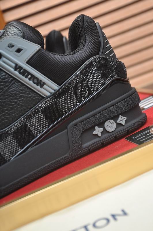 Tênis LV Trainer