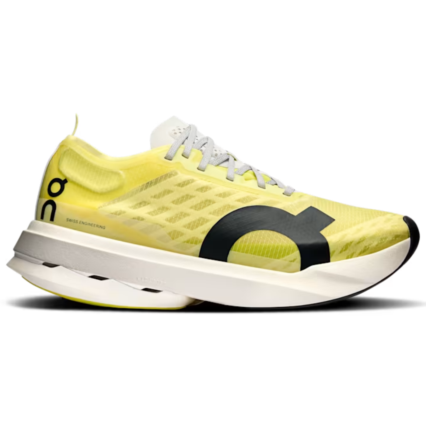 On Running Cloudboom Strike Limelight Wolf