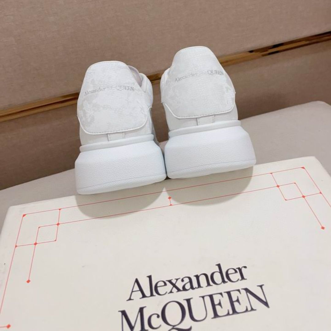 Тênіѕ Alexander McQueen