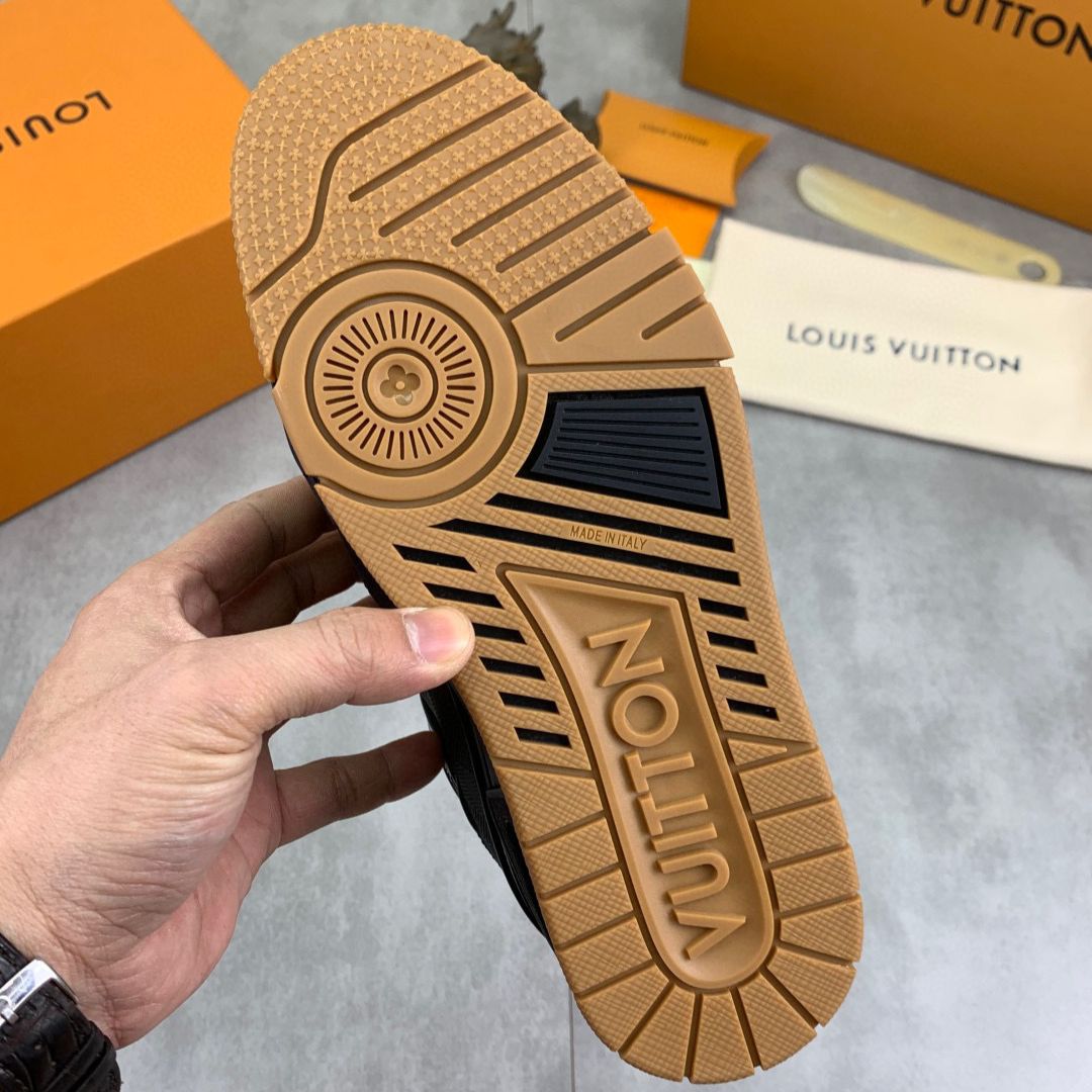 Tênis LV Trainer