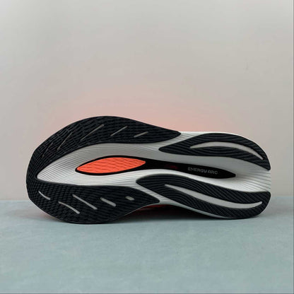 Tênis New Balance Fuelcell Supercomp Trainer V2