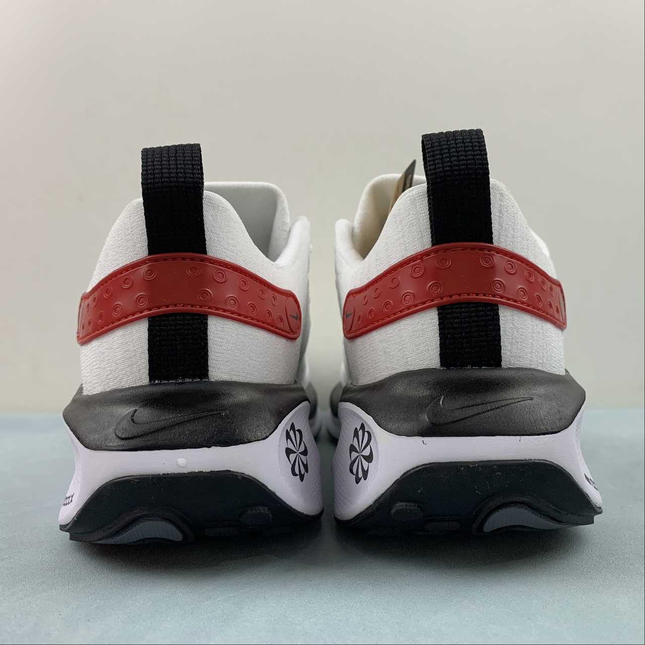 Tênis Nike Infinity Run 4