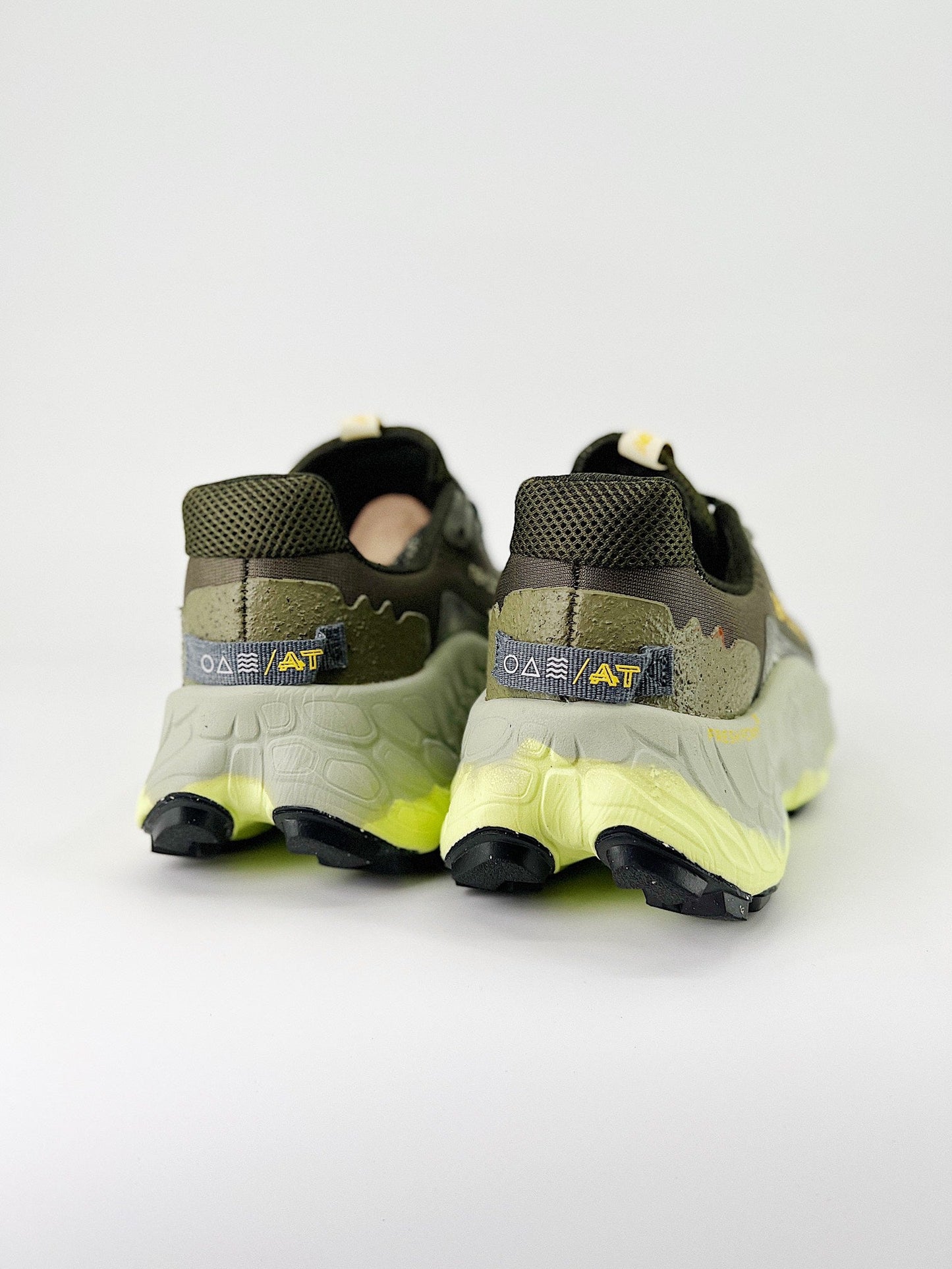 Tênis New Balance Fresh Foam X Trail More V3