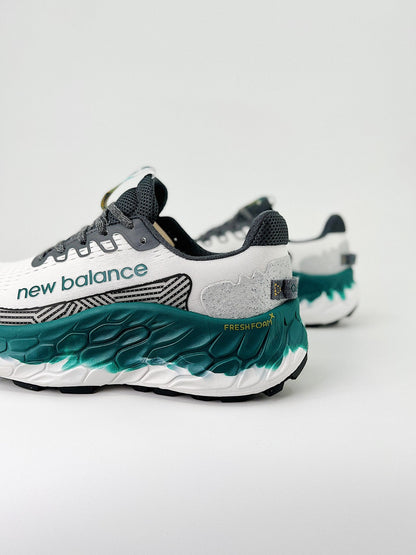 Tênis New Balance Fresh Foam X Trail More V3