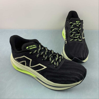 Tênis New Balance Fuelcell Supercomp Trainer V2