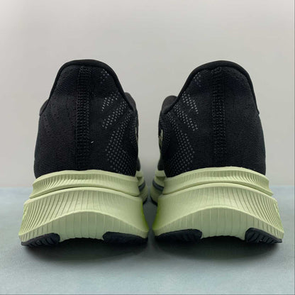 Tênis New Balance Fuelcell Supercomp Trainer V2