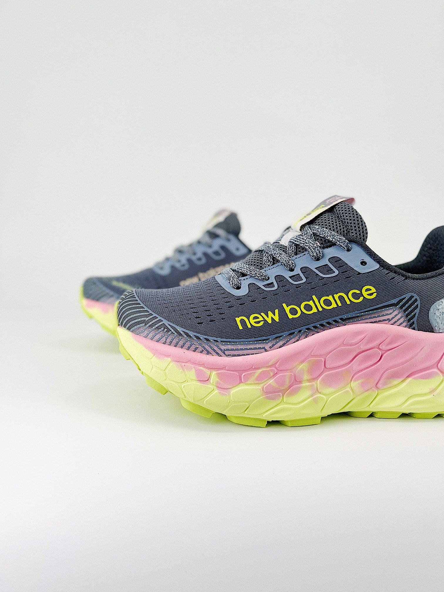 Tênis New Balance Fresh Foam X Trail More V3