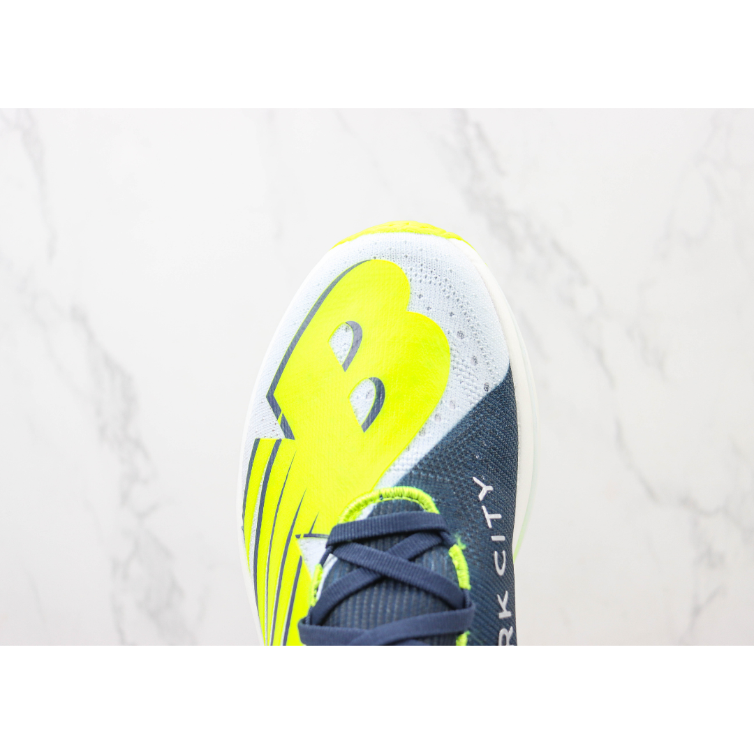 Tênis New Balance Fuelcell Supercomp Elite V3