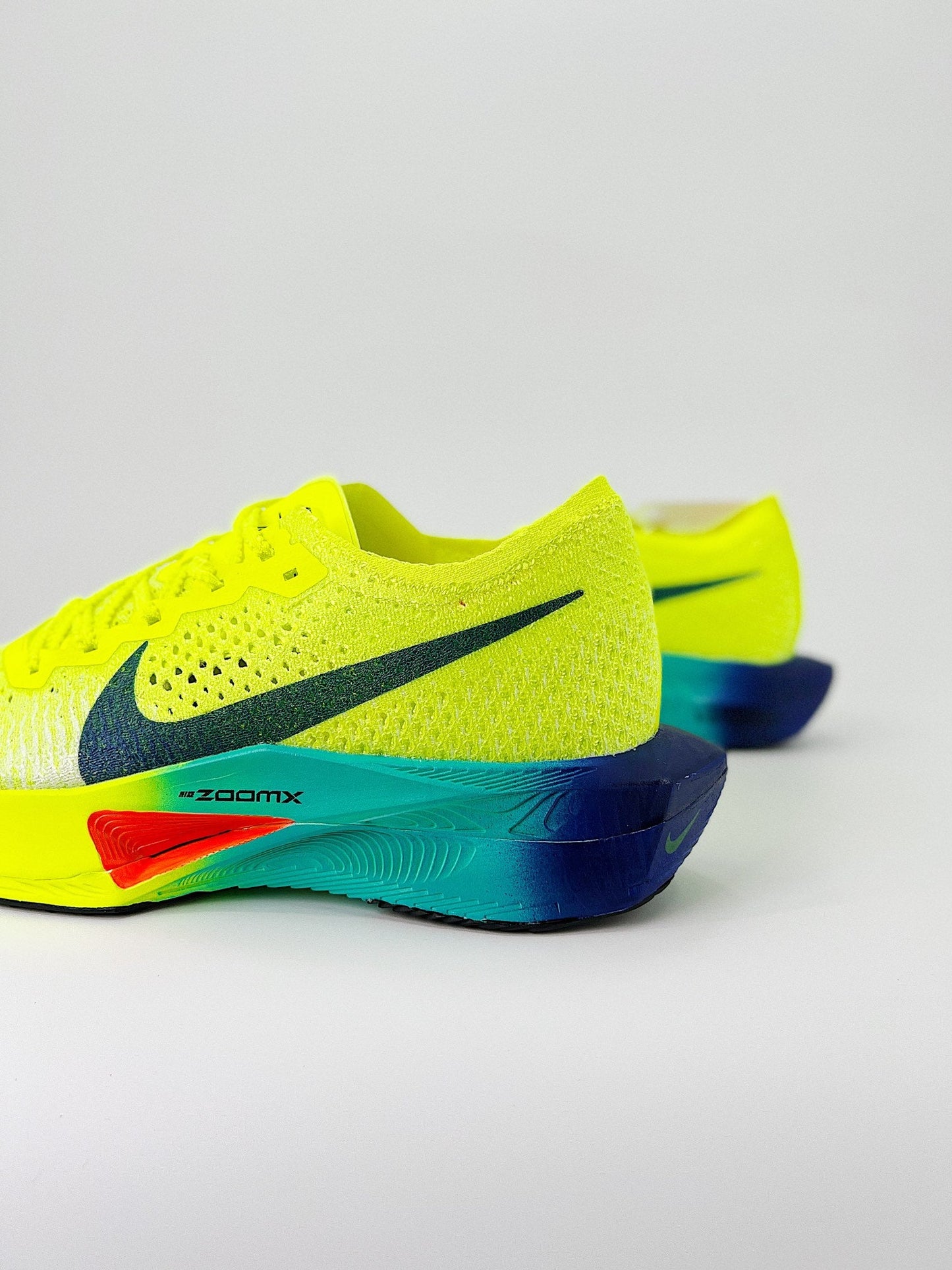Tênis Nike Air Zoom X Vaporfly 3