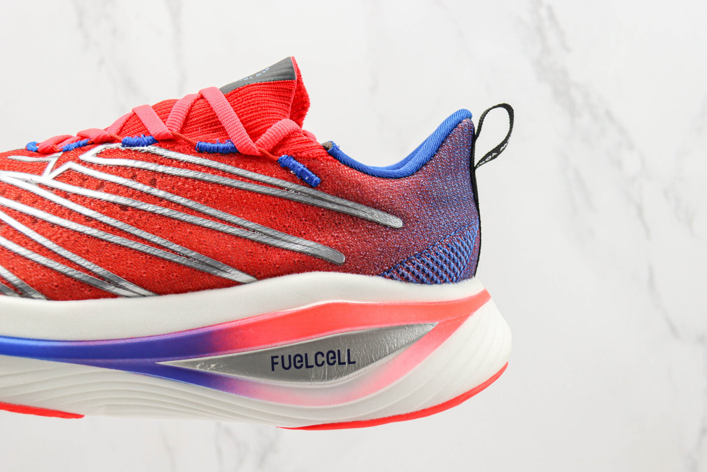 Tênis New Balance Fuelcell Supercomp Elite V3