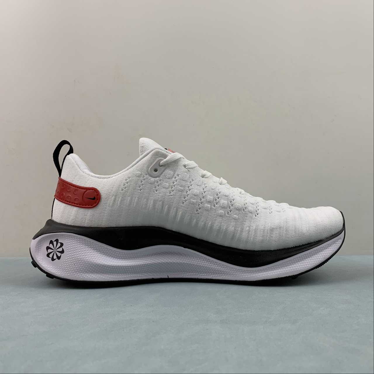 Tênis Nike Infinity Run 4