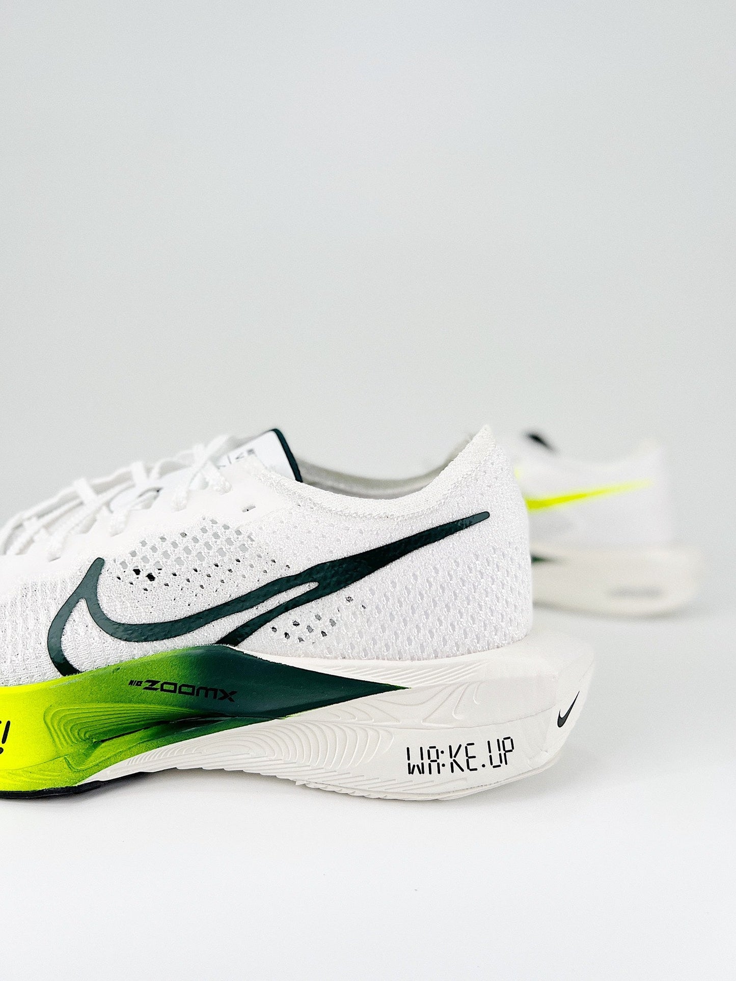 Tênis Nike Air Zoom X Vaporfly 3