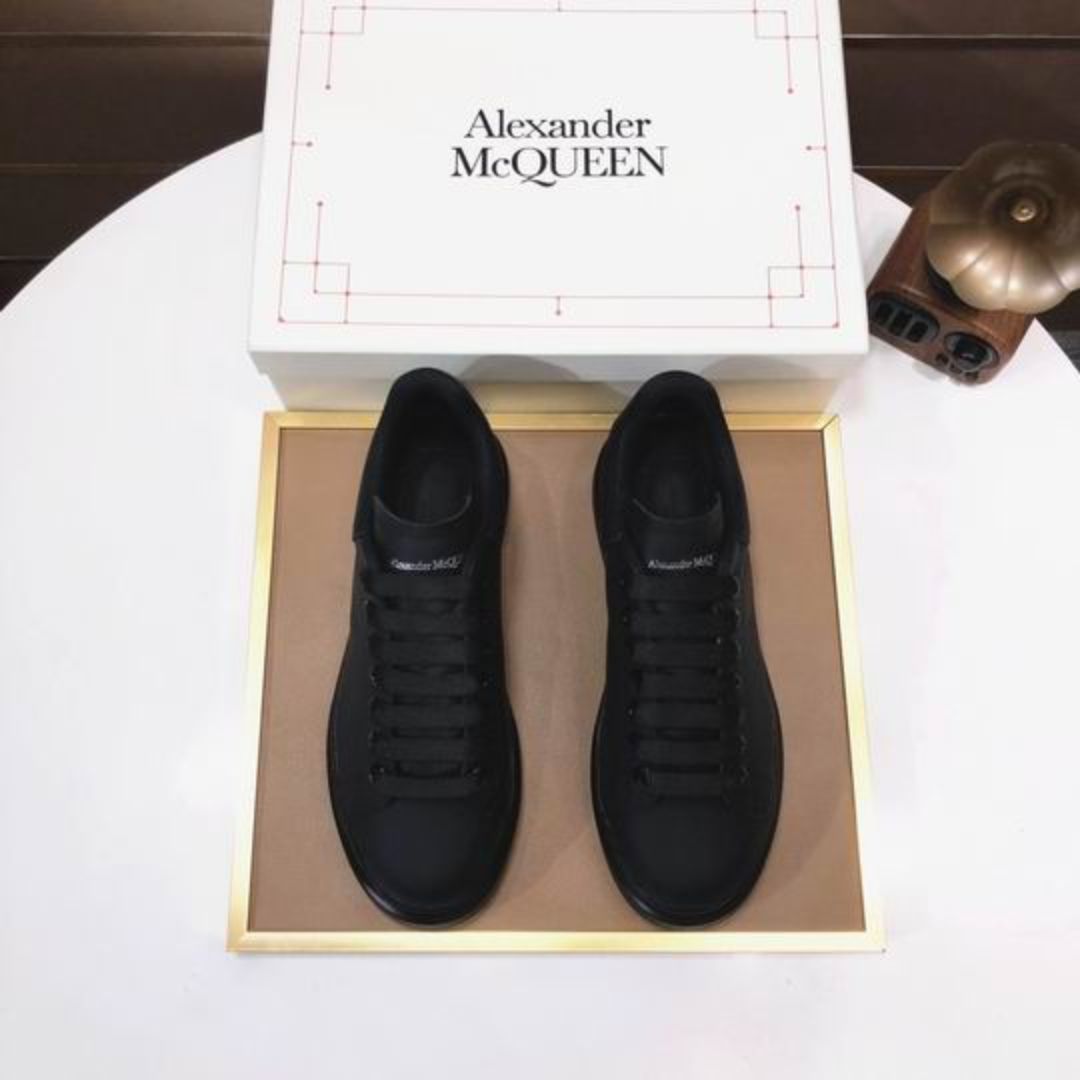 Тênіѕ Alexander McQueen