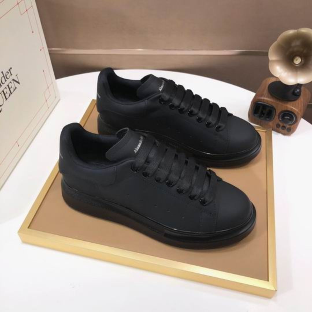 Тênіѕ Alexander McQueen