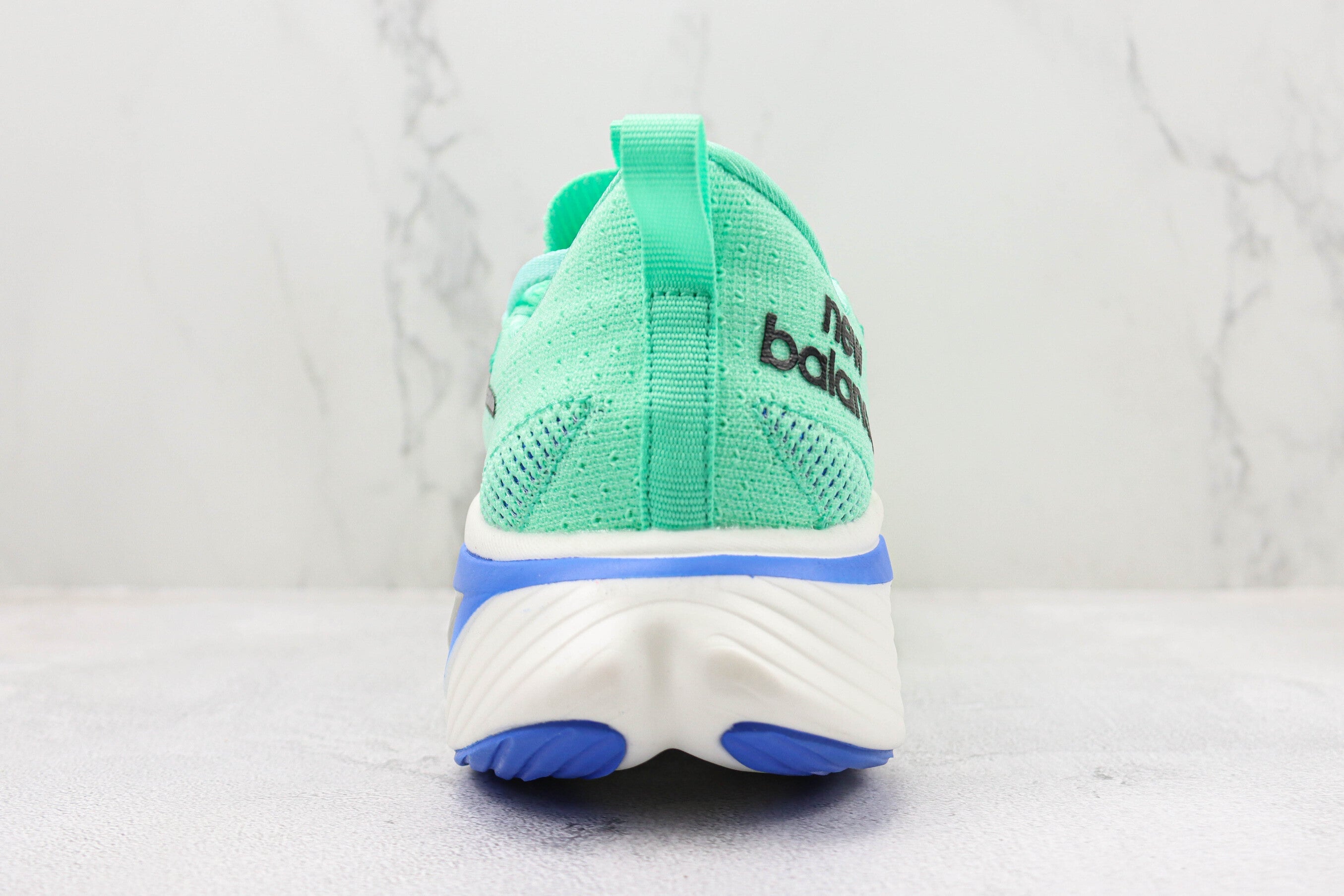Tênis New Balance Fuelcell Supercomp Elite V3
