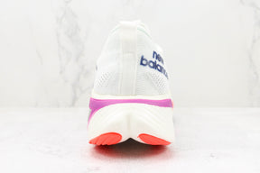 Tênis New Balance Fuelcell Supercomp Elite V3