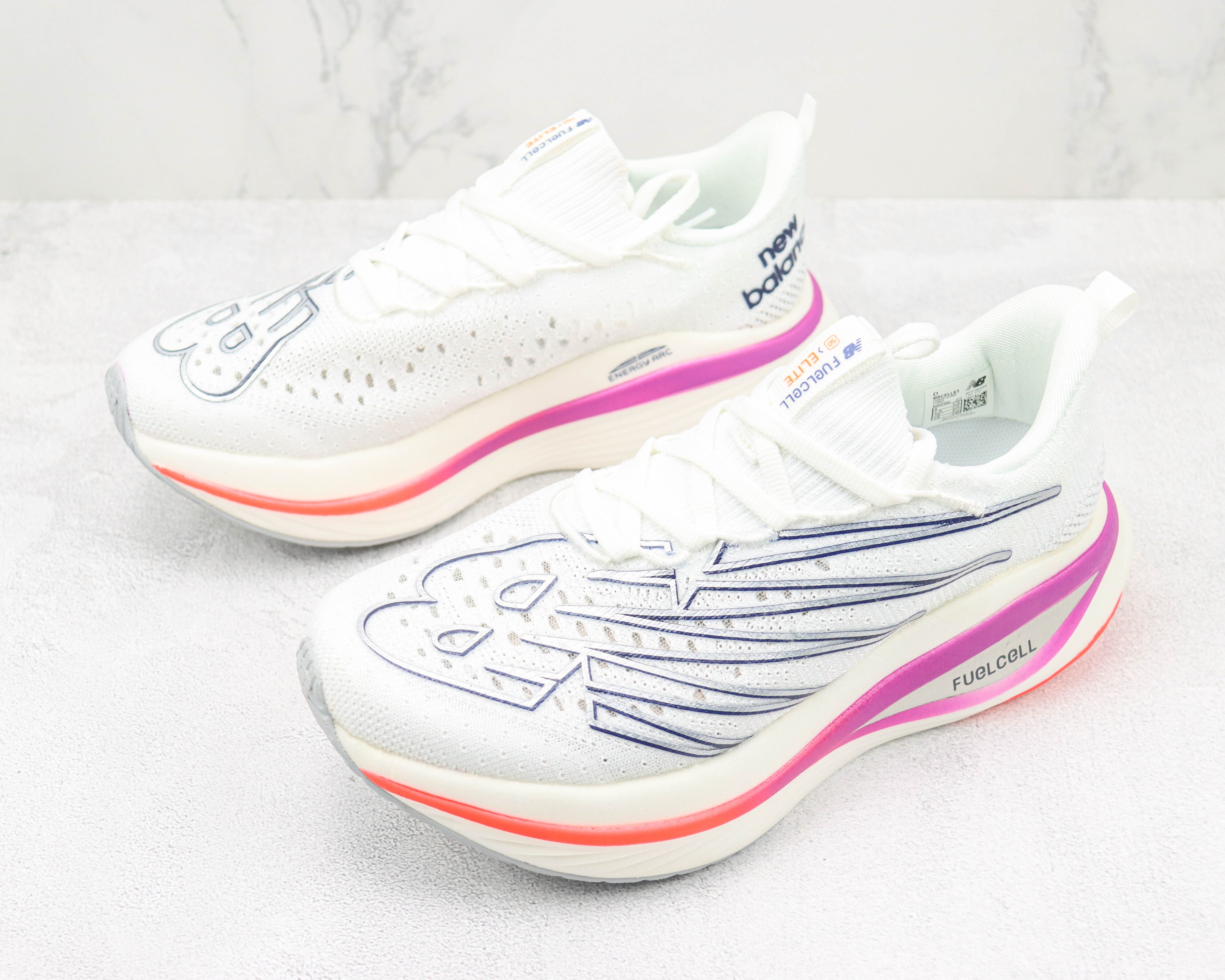 Tênis New Balance Fuelcell Supercomp Elite V3