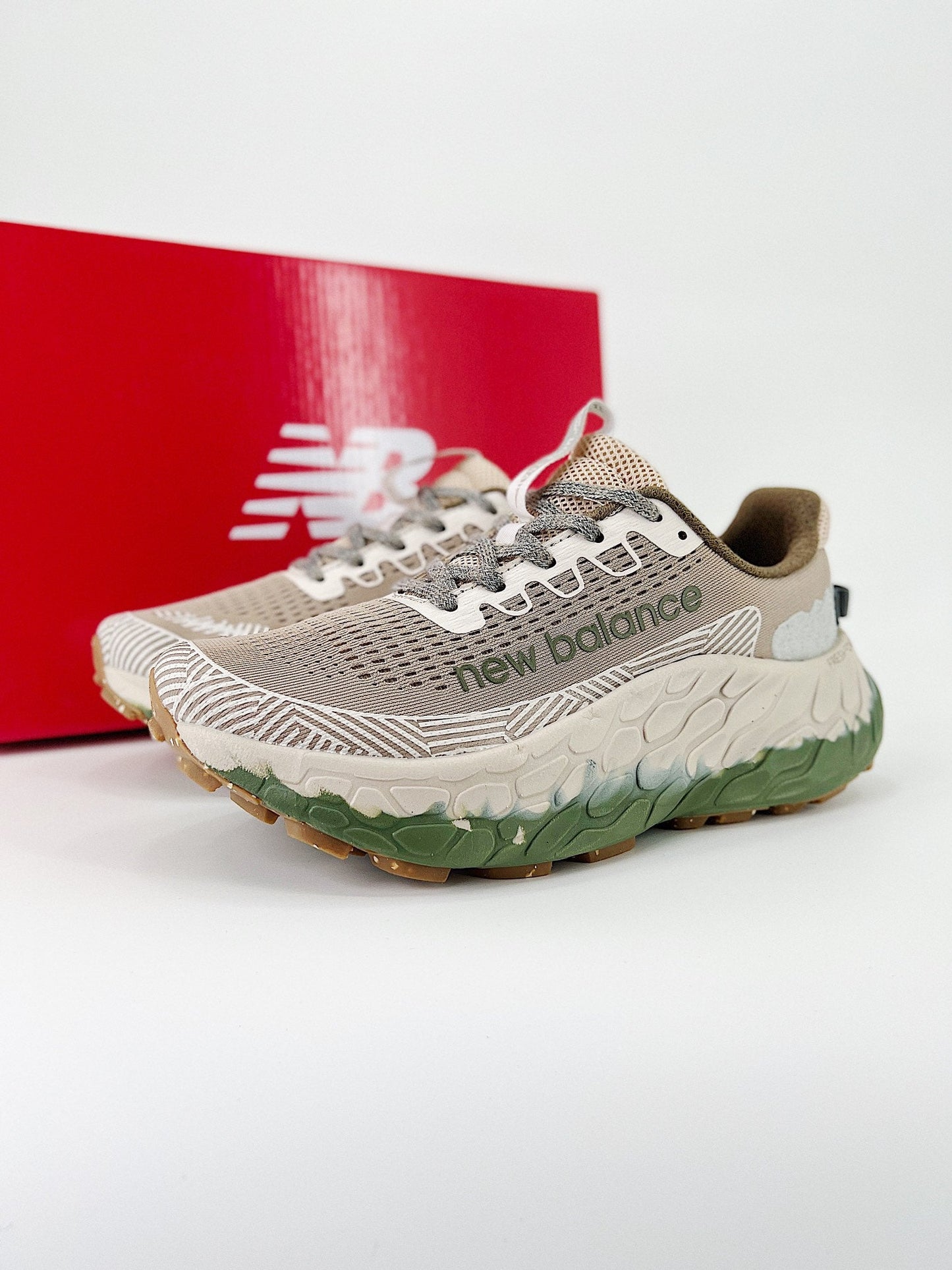 Tênis New Balance Fresh Foam X Trail More V3